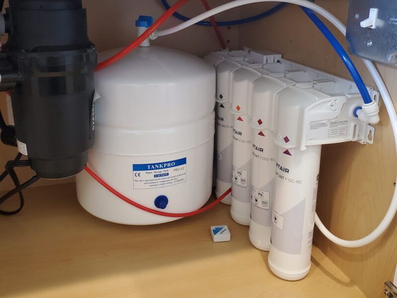 Under the sink Reverse Osmosis