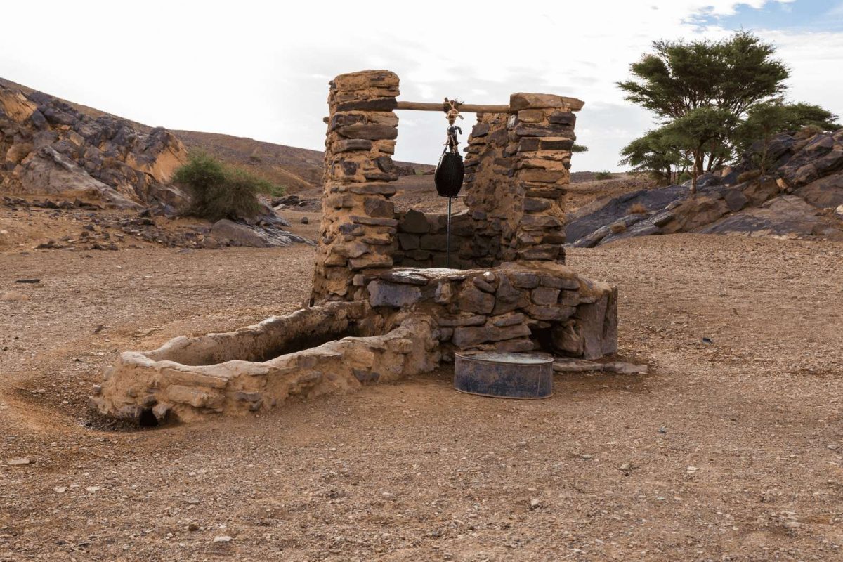 well photo for people use well water